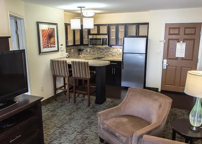 Staybridge Suites Minot By Ihg