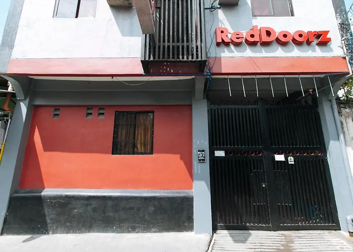 Reddoorz At A&F C5 Pinagsama Taguig