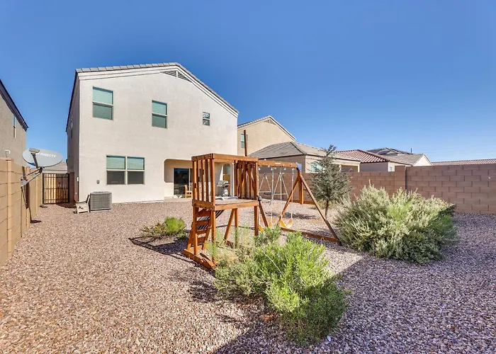 Families W/ Pets Welcome! San Tan Valley Retreat
