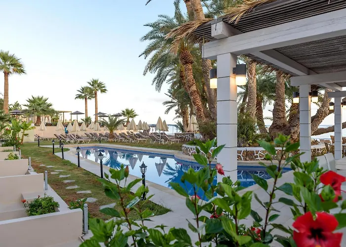 Palm Beach Hotel