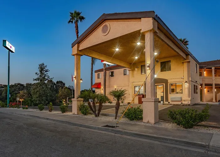 Aloha Inn