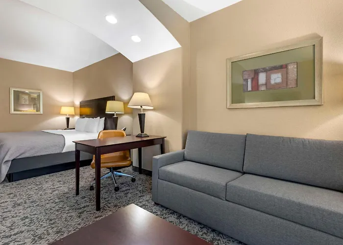 Quality Inn & Suites Groesbeck North