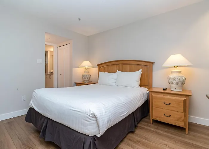 Pacific Shores Resort & Spa