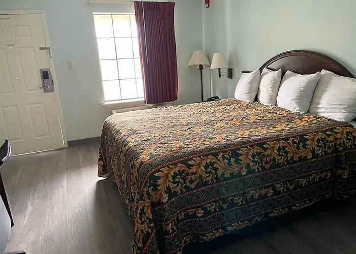 Nola Inn