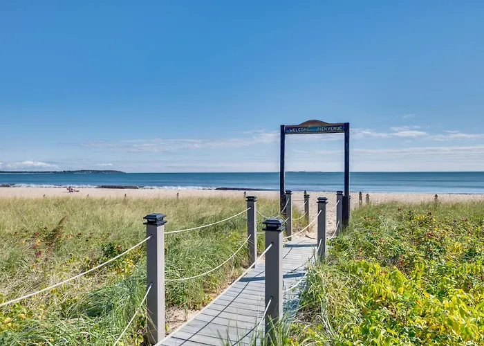 'Beachfront 16' Condo On Old Orchard Beach