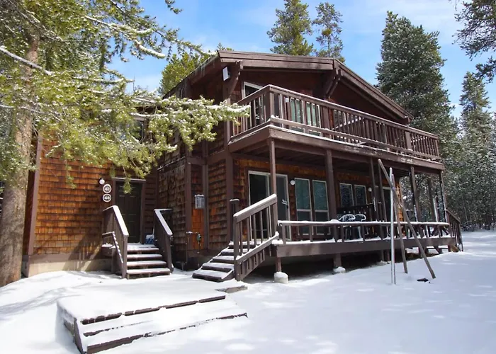 Timbers At Island Park