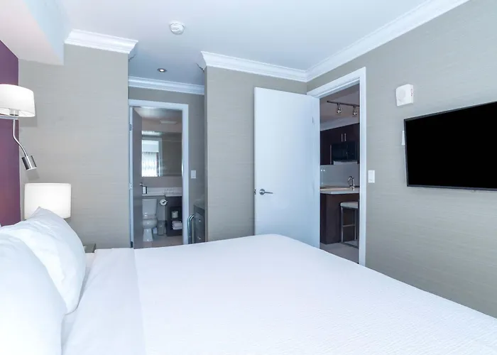 Sandman Signature Kamloops Hotel