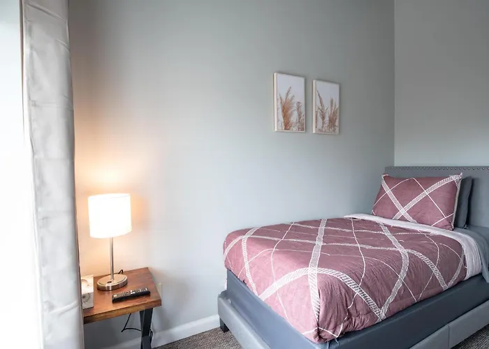 Girlfriend Getaway Suite