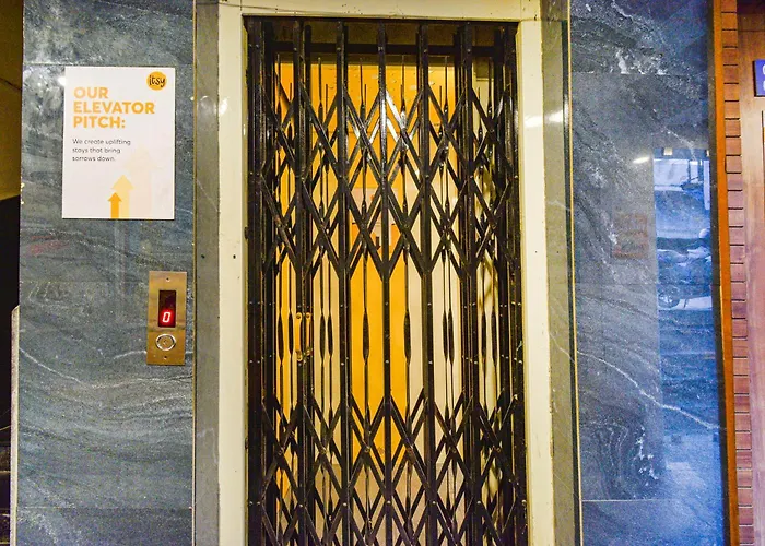 Fabhotel Yogeshwara Grand