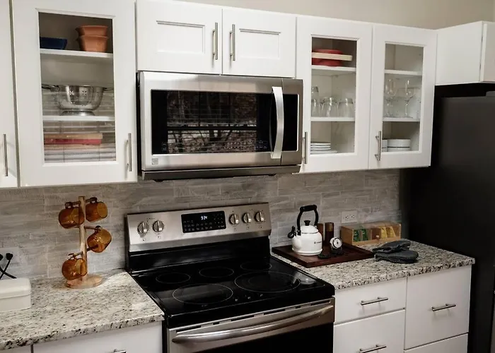 Cozy Birch Cabin Retreat -Mins To Sisterbay Marina