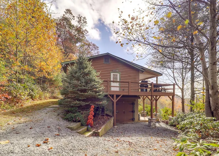 Secluded Lenoir Cabin: 4 Mi To Dtwn Blowing Rock