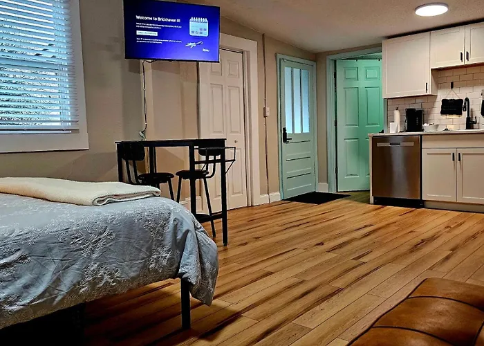 Brickhaven Studio: Detached Kitchen Turned Studio!