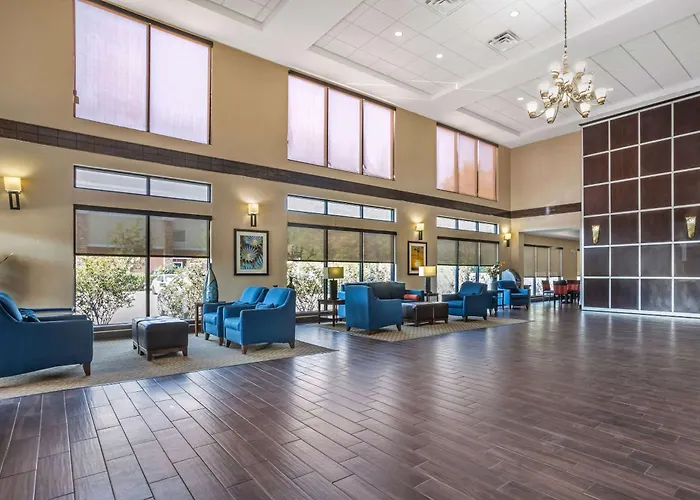 Comfort Suites Old Town Spring