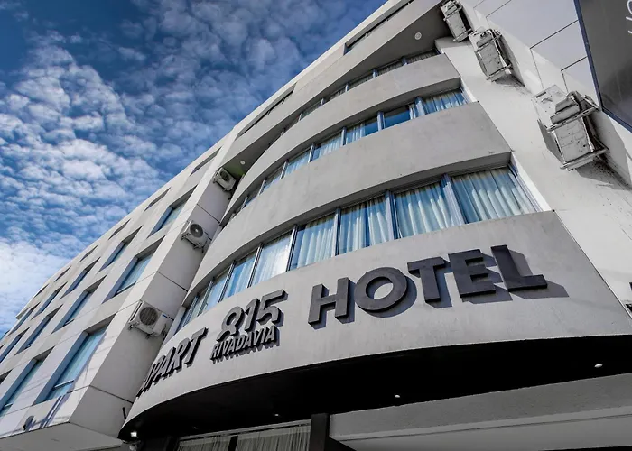 Apart Hotel Rivadavia 815