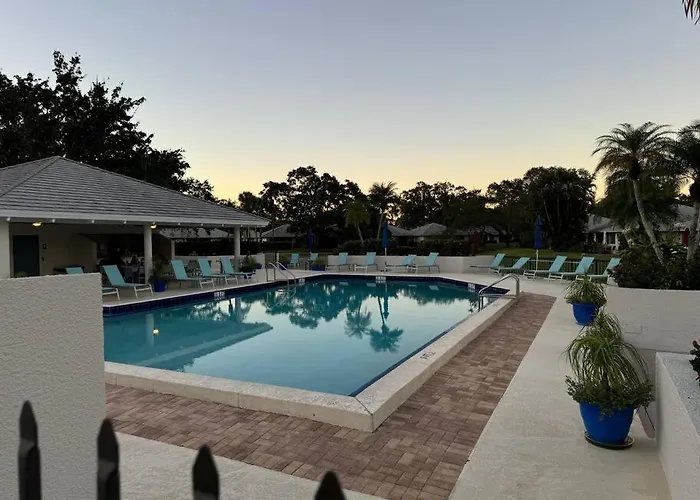 Private Cottage In West Palm Beach Florida