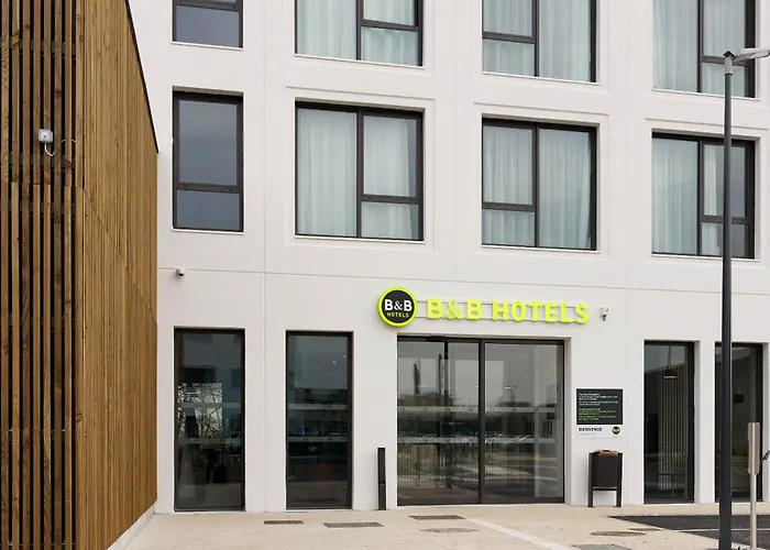 B&B Hotel Cergy Saint-Christophe Gare