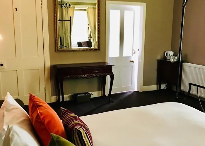 Invershin Hotel
