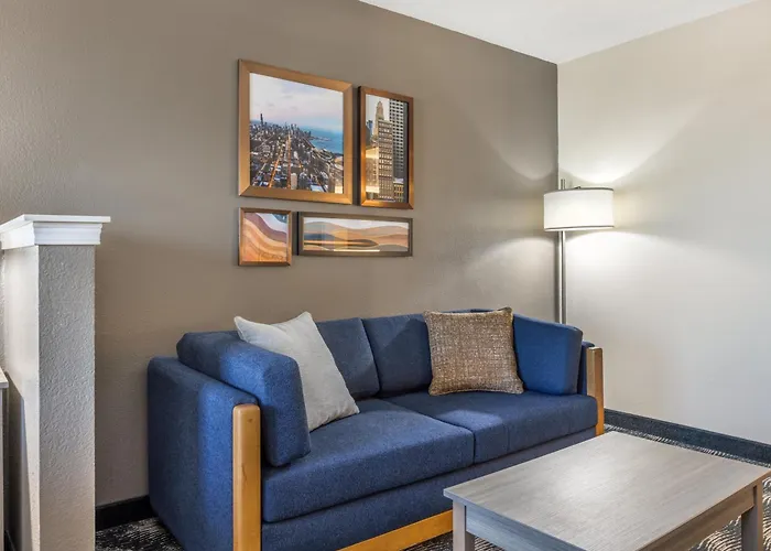 Country Inn & Suites By Radisson, Bolingbrook-Romeoville, I-55