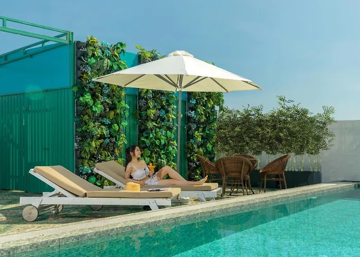 Palazzo Da Nang Beach Hotel