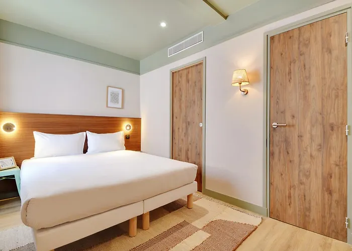 Hotel Cocoon
