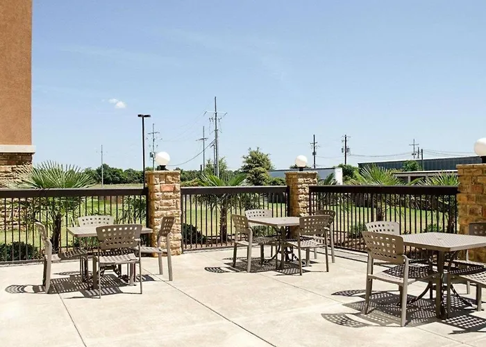 Comfort Suites Greenwood