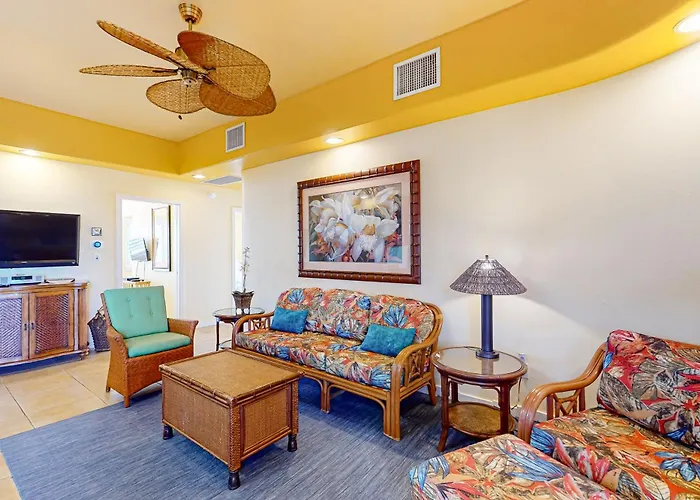 Kahalu'U Beach Villas 1-203