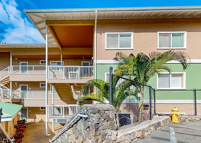 Kahalu'U Beach Villas 1-203