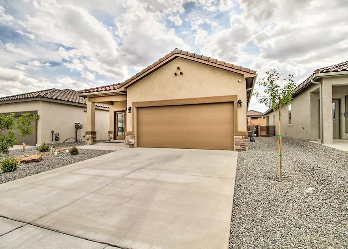 Family-Friendly Rio Rancho Home Near Old Town
