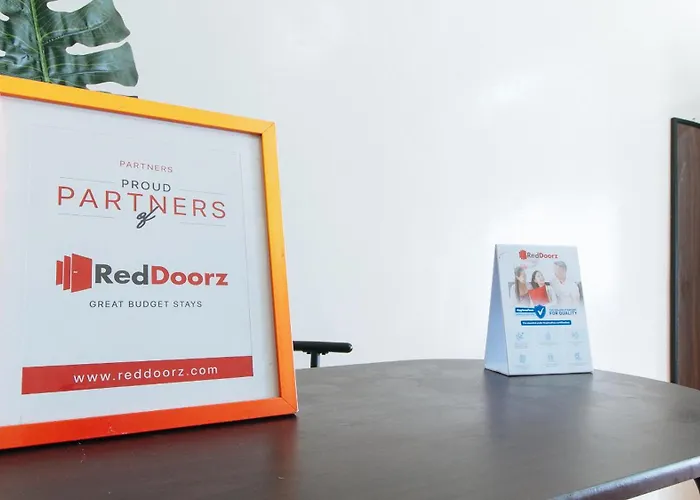 Reddoorz @ Mary Land Transient Alaminos Pangasinan