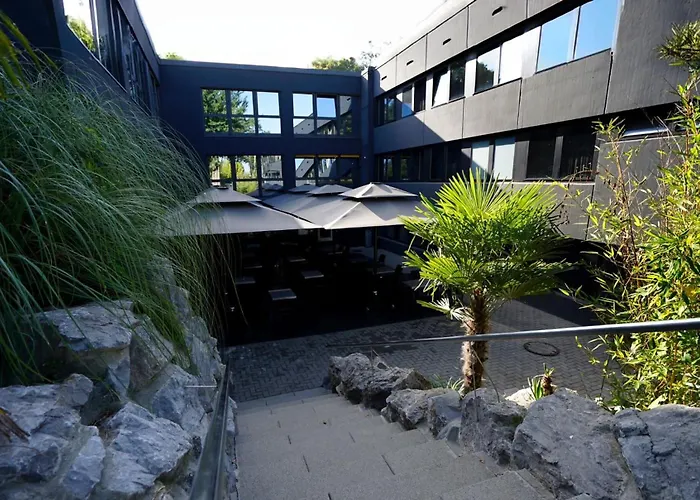 TIBET HOTEL am Airport Düsseldorf-Ratingen