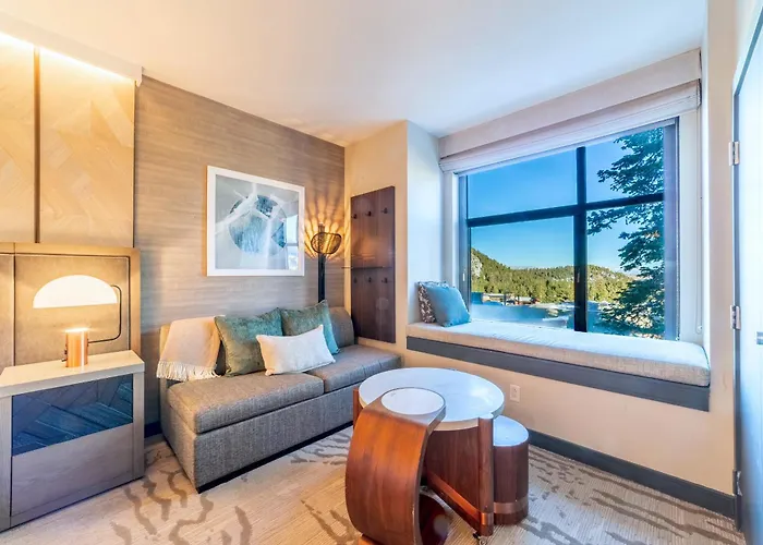 Updated Pet Friendly Monache Studio With Views!