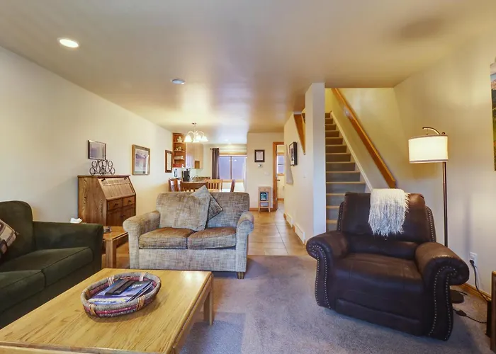 727B Meadow Creek Townhouse