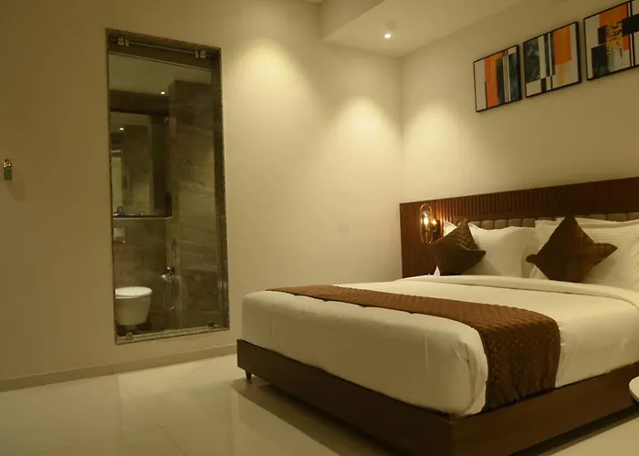 Kings Kraft Tremezzo Inn, Somnath