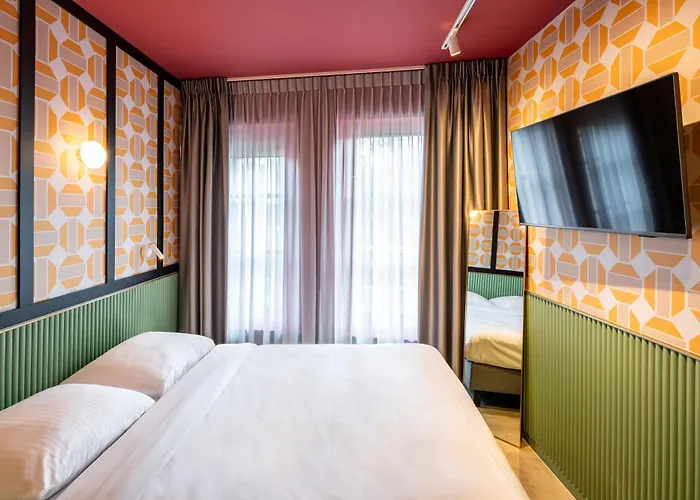 Tourist Inn Hotel Amsterdam