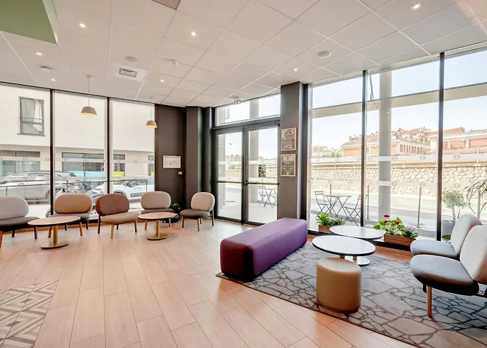 B&B Hotel Toulon Centre Gare