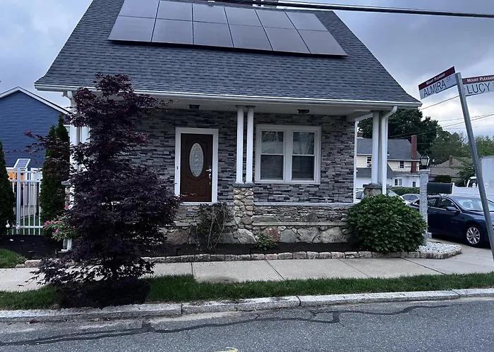 Mount Pleasant Hideaway