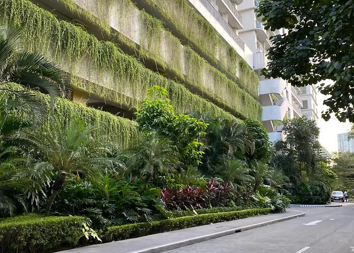 Amira Luxury At Novotel Suites Manila Near Makati And Bgc