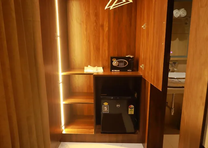 Sree Grand Inn