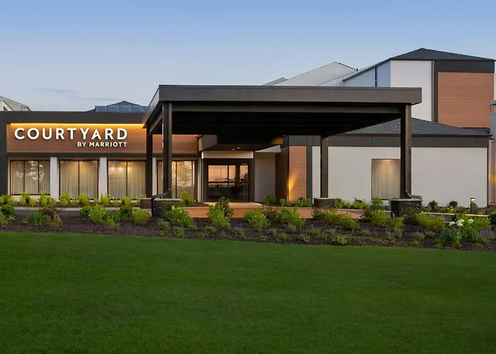 Courtyard By Marriott Minneapolis-St. Paul Airport