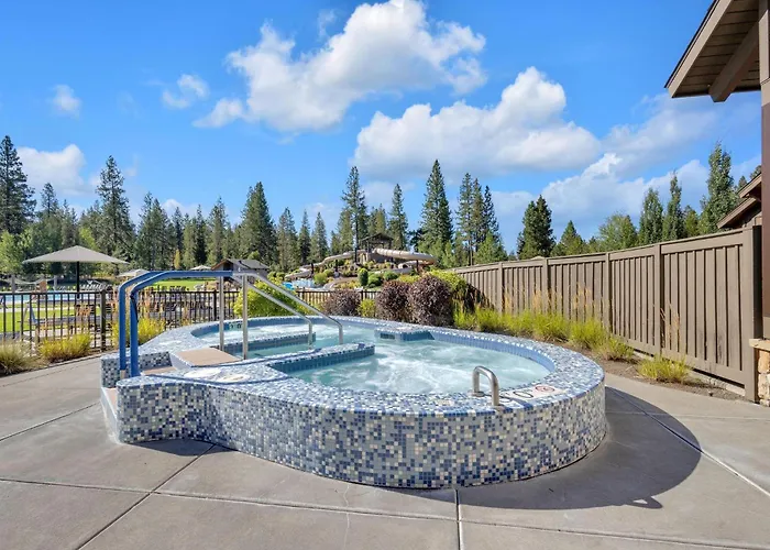 Diamond Peak - Unit 20