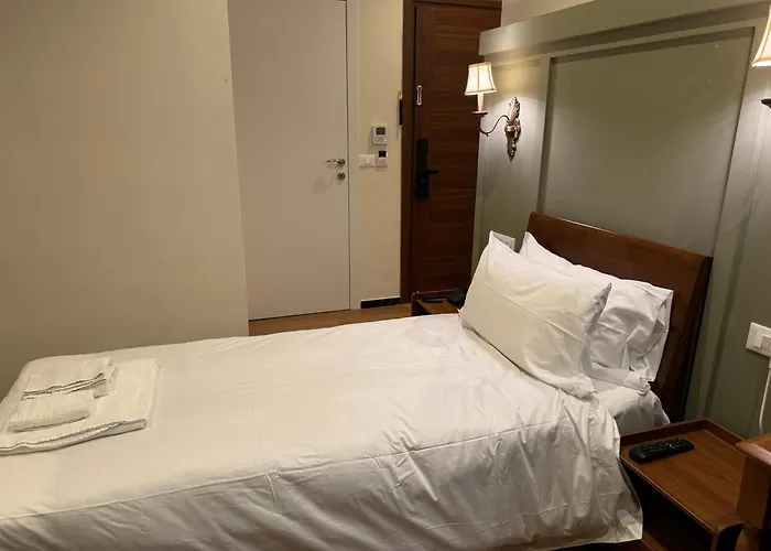 Modi Hotel