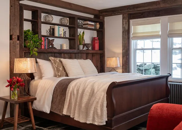 Tucker Hill Lodge