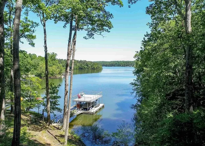 Cozy 3Br Cabin With Lake View In Dawsonville