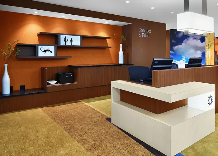 Fairfield Inn & Suites By Marriott Fresno Yosemite International Airport
