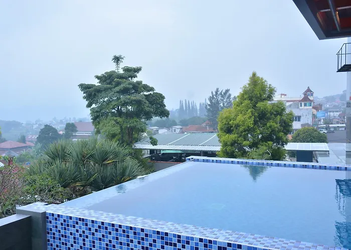 Sturgis Boutique Hotel Cipanas