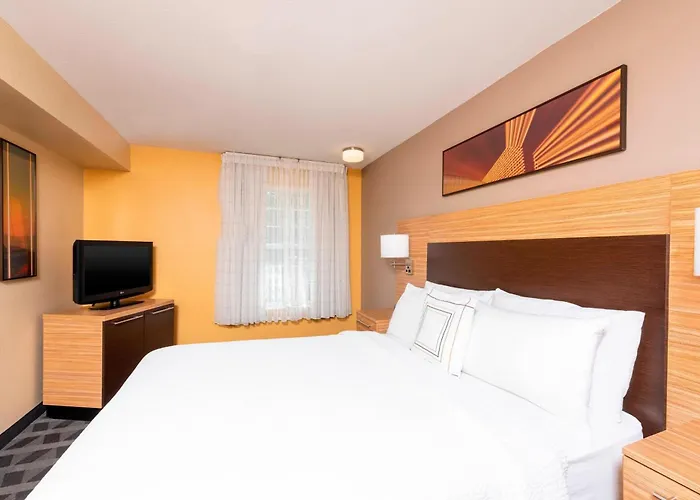 Towneplace Suites By Marriott East Lansing
