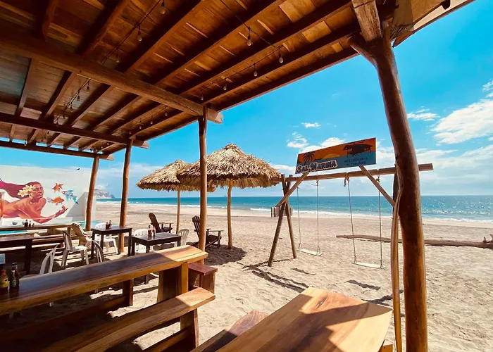 Sal Marina Restaurante Y Cabanas