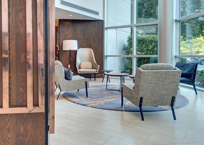 Sheraton Eatontown Hotel