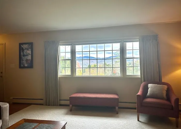Pet-Friendly Rustic Mtn Home Plus Apt