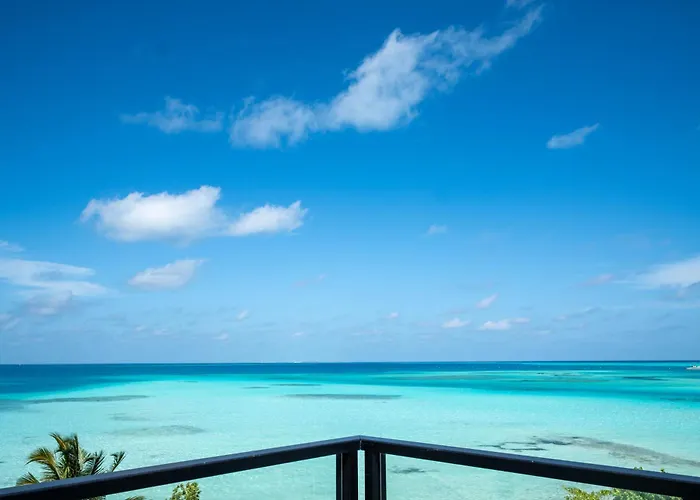 Athiri Residence Dhiffushi